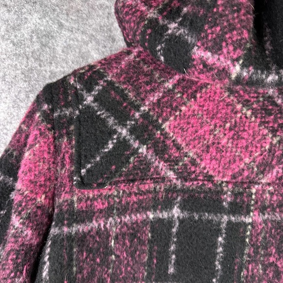 Plaid Women's Jacket in Pink and Black - Picture 13 of 16